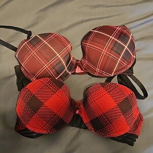 2 for 20.00. Lasenza 32/B bras